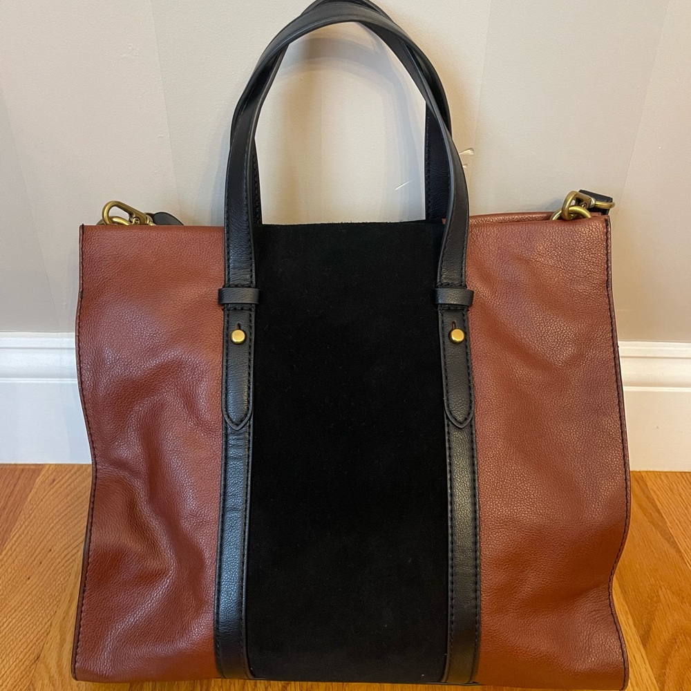 Fossil leather purse